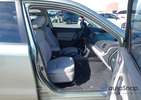 2014 Subaru Forester 2.5I Premium z USA, uszkodzony, nr VIN JF2SJAEC1EH544581